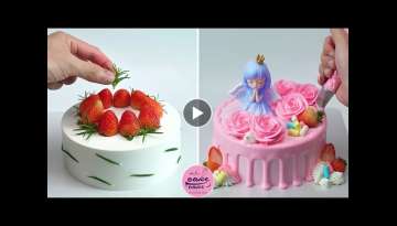 How Do You Decorate a Cake With Strawberries? Easy Strawberry Cake Decorations Ideas